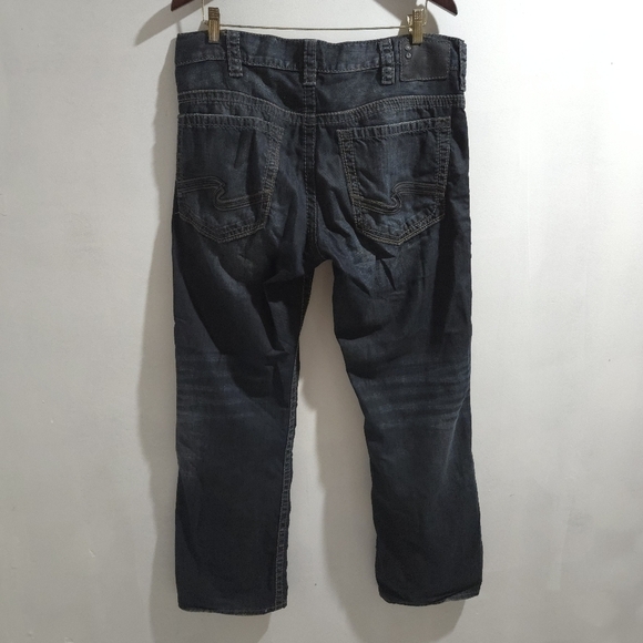 Silver | Gordie Men's Dark Blue Almost Grey Straight Leg Jeans - Picture 5 of 11